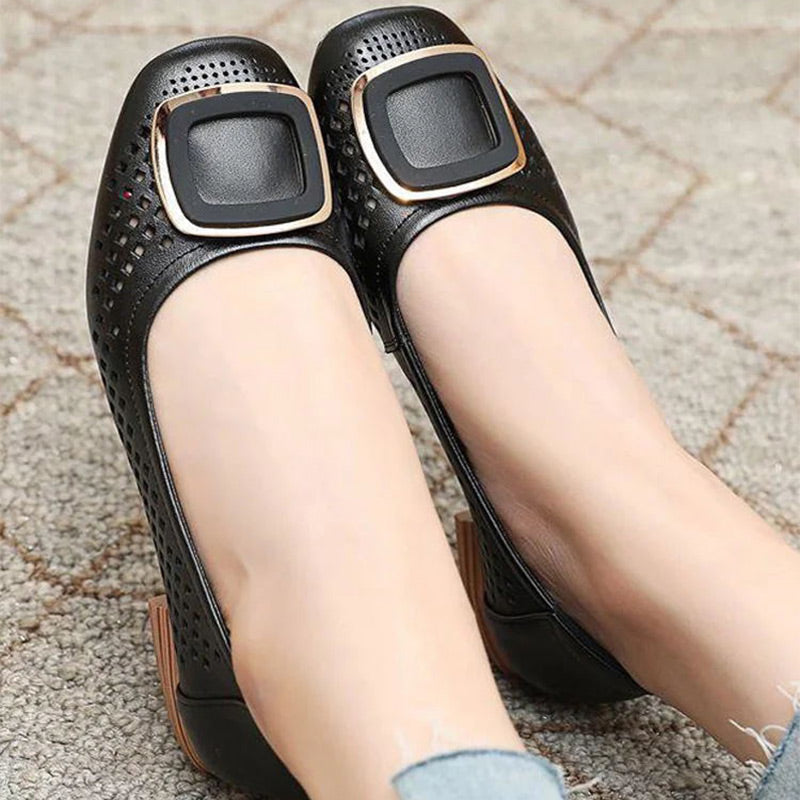 👠Female Soft Bottom Hollow Leather Flat Shoes(50% OFF)